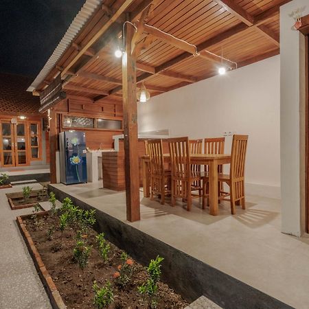 Garvi Villa Karangasem Eksteriør bilde