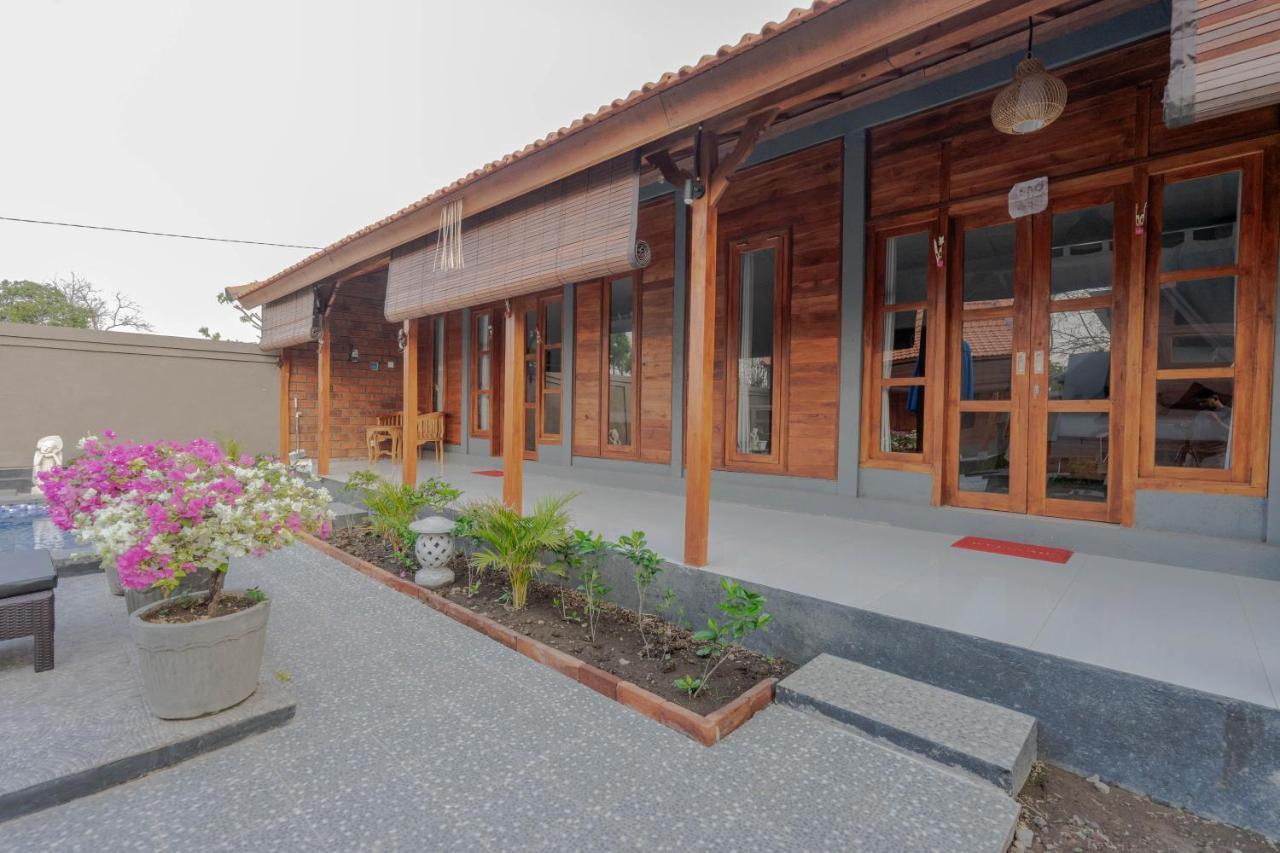 Garvi Villa Karangasem Eksteriør bilde