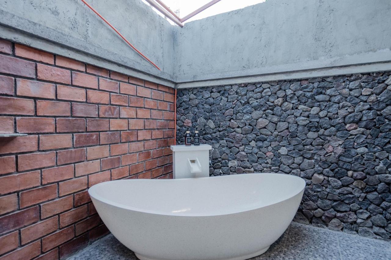 Garvi Villa Karangasem Eksteriør bilde