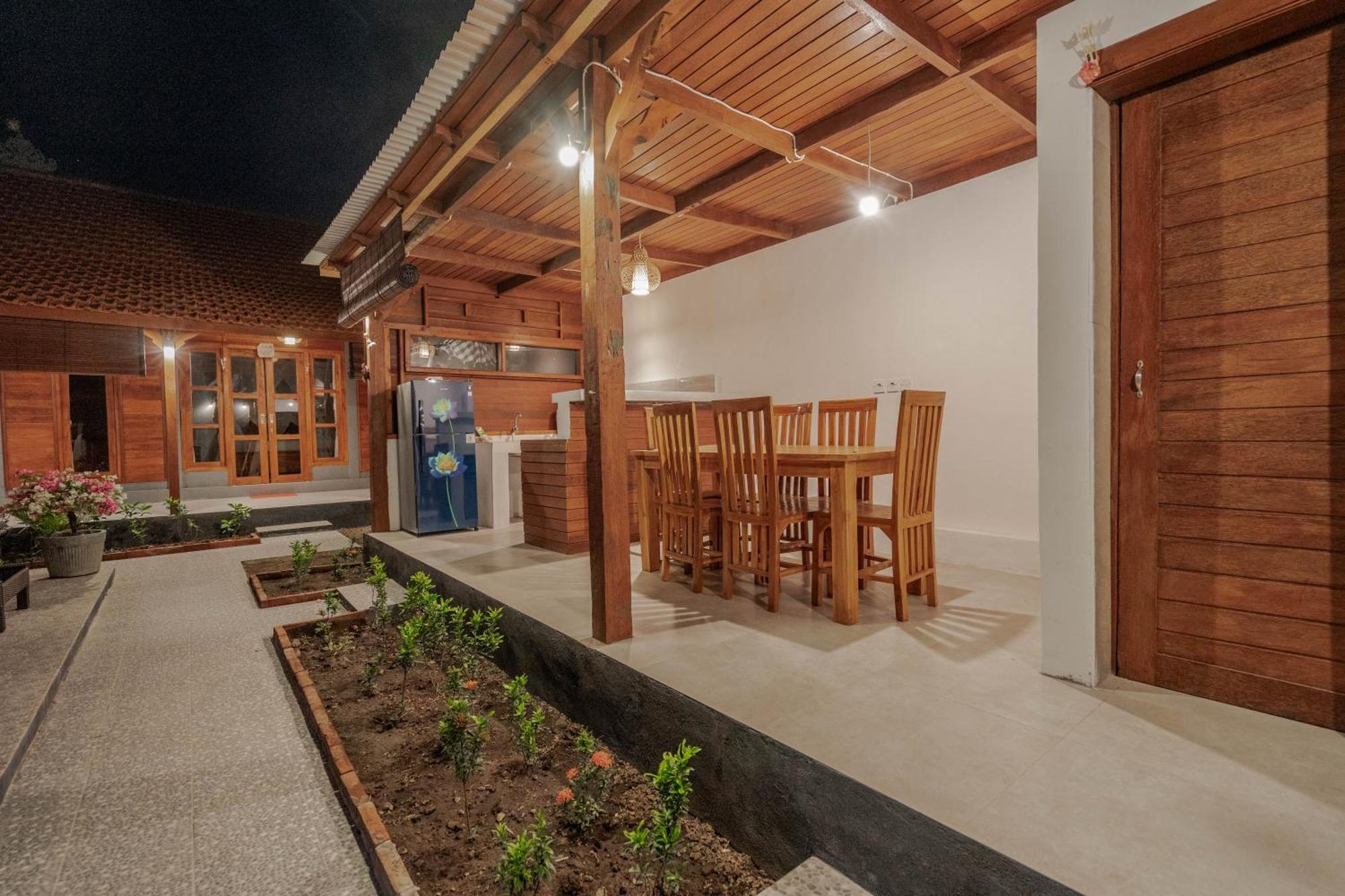 Garvi Villa Karangasem Eksteriør bilde